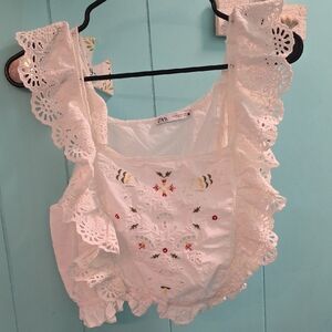 Zara White Floral Embroidered Blouse